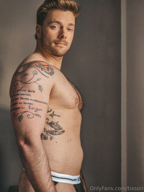 Tixson star perfect image