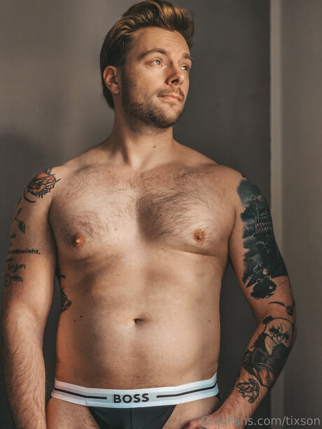 Tixson art star photos