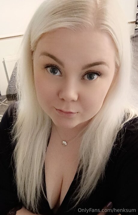 Henksum star sex pictures