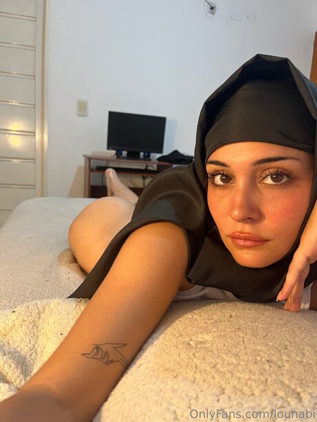 Lounabi pretty actress archive