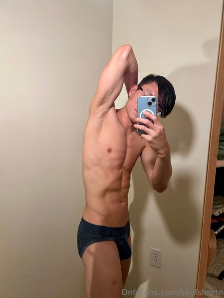 Sxyfshrmn model high quality picture