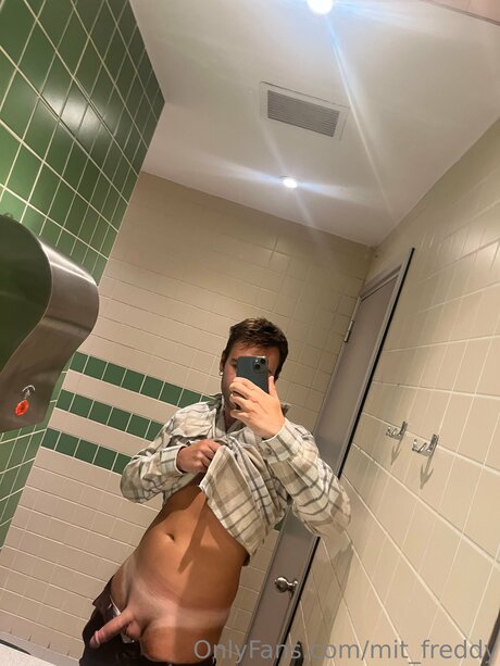 Mit Freddy star adult images