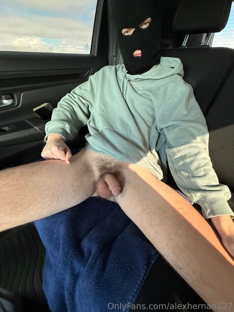 Alexhernan127 pornstar free pic