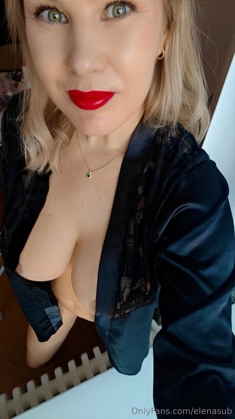 Elenasub pretty actress images