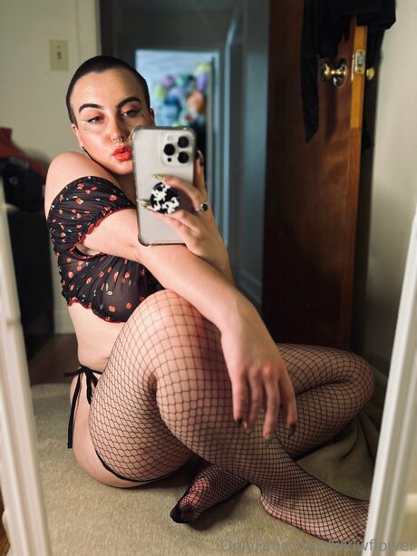 Kikiwflower pretty actress archive