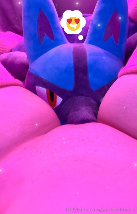 Sundaehuskie pretty star pics