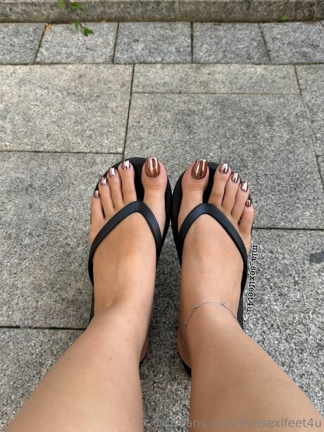 Miasexifeet4u exclusive star pic