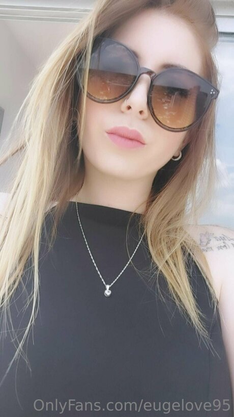 Irina950717 erotic pornstar photo