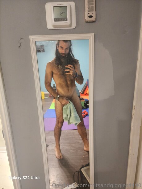 Critsandgiggles4490 pornstar nice archive