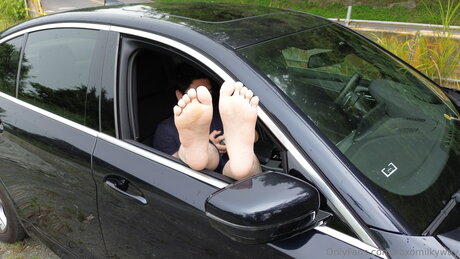 Xoxomilkyway hd pornstar photos