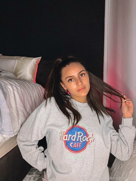 Stylemebrooklyn model img