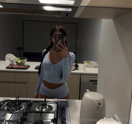 Shyjudge best model pictures