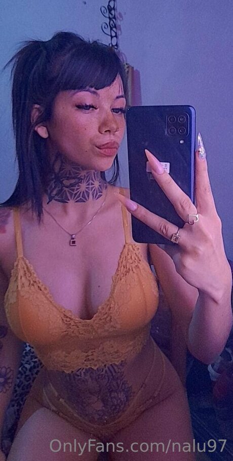 Nalu97 nude pornstar picture