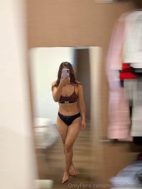 Mischiefmaya pornstar nude image