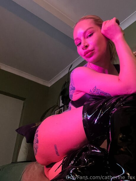 Catherine Fox pornstar art pictures