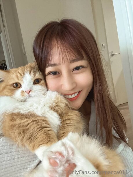 Macca0114 porn model pics