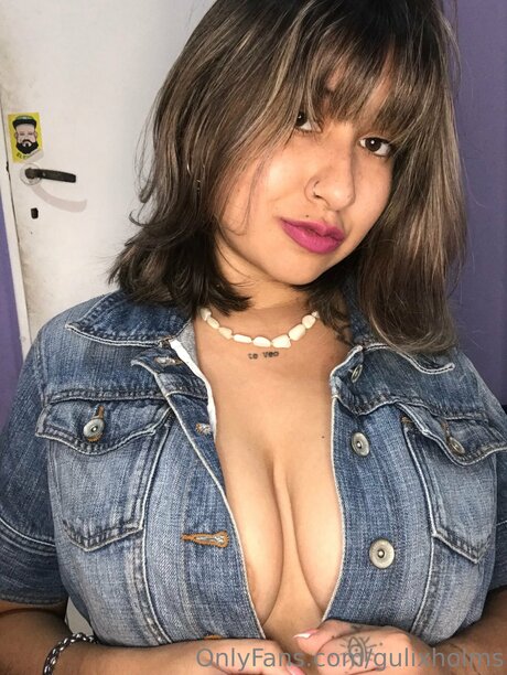 Julixholms exclusive actress picture