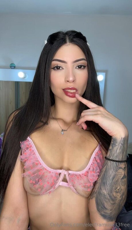 Electramuse33free adult star pic