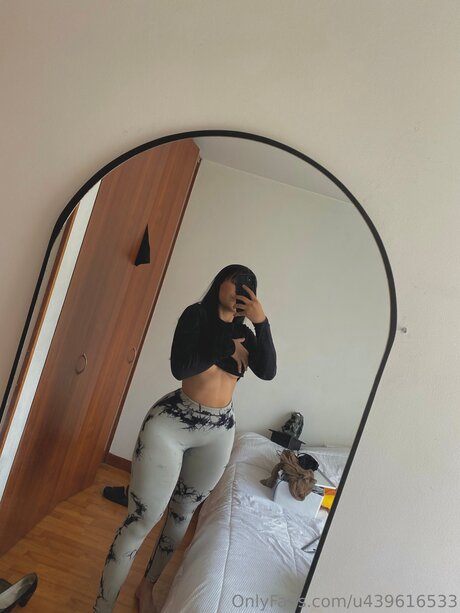 Morceel high quality actress pics