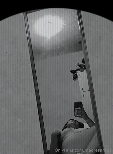 Madresanta1 star nudes archive