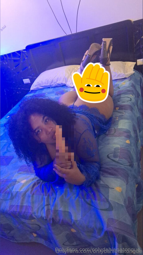 Onlydahianatongue nude actress img