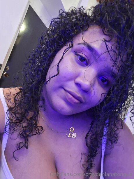 Onlydahianatongue pornstar naked archive