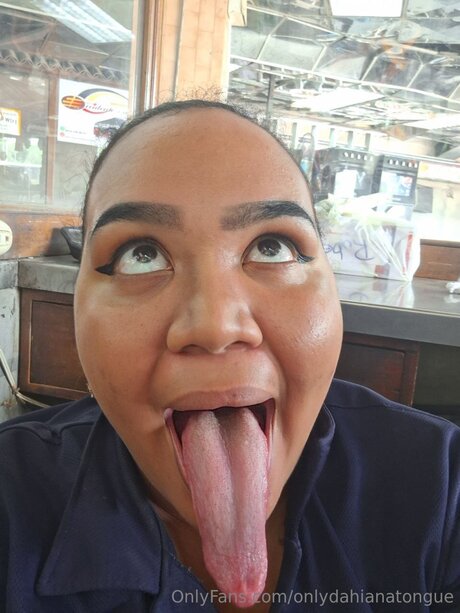 Onlydahianatongue erotic pornstar galleries