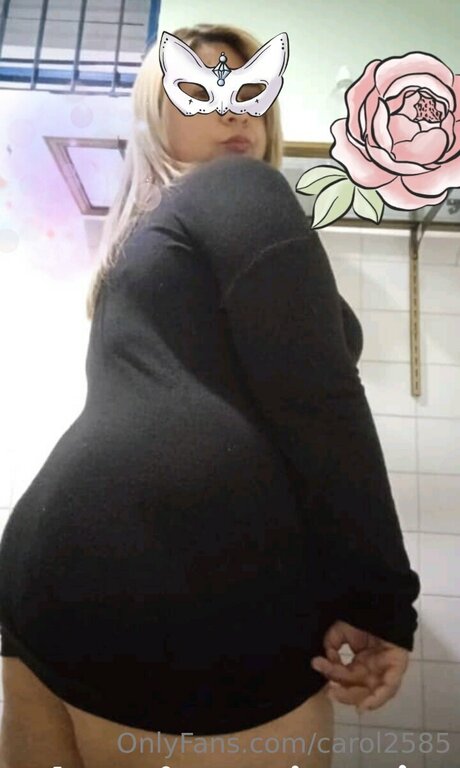 Carol2585 porn model images