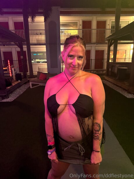 Ddfiestyone model pornographic img