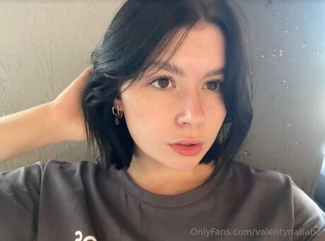 Valentynababe star naked gallery