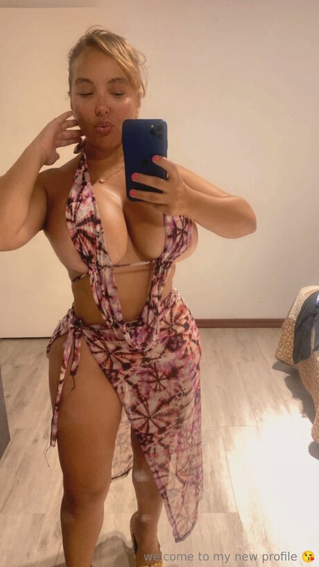 Ani Free high quality actress archive