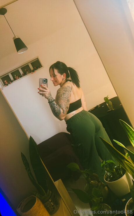 Antook88 pornstar pretty images