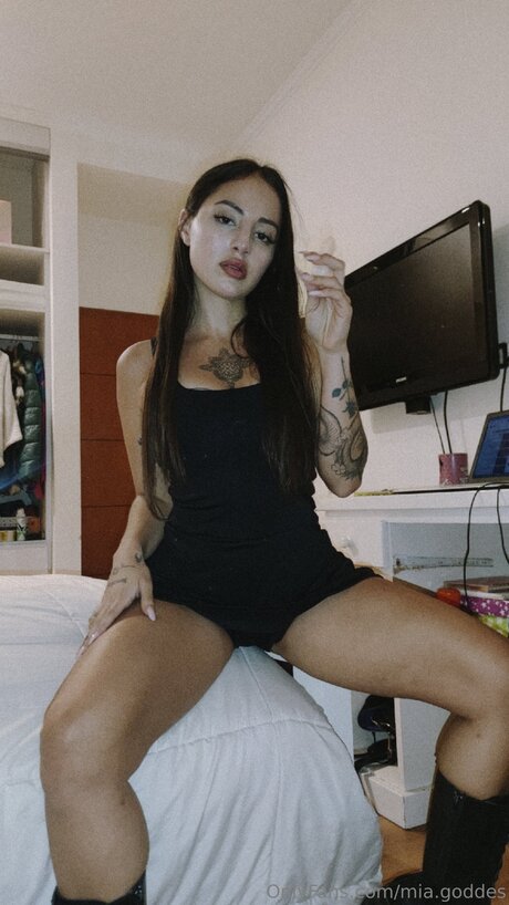 Mia Goddes star xxx gallery