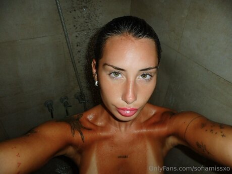 Sofiamissxo pornstar nude images