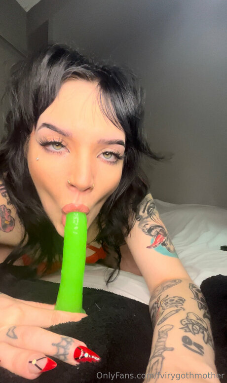 Fvirygothmother free pornstar photo