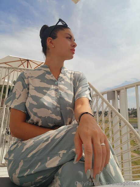 Albagomez pretty actress pic