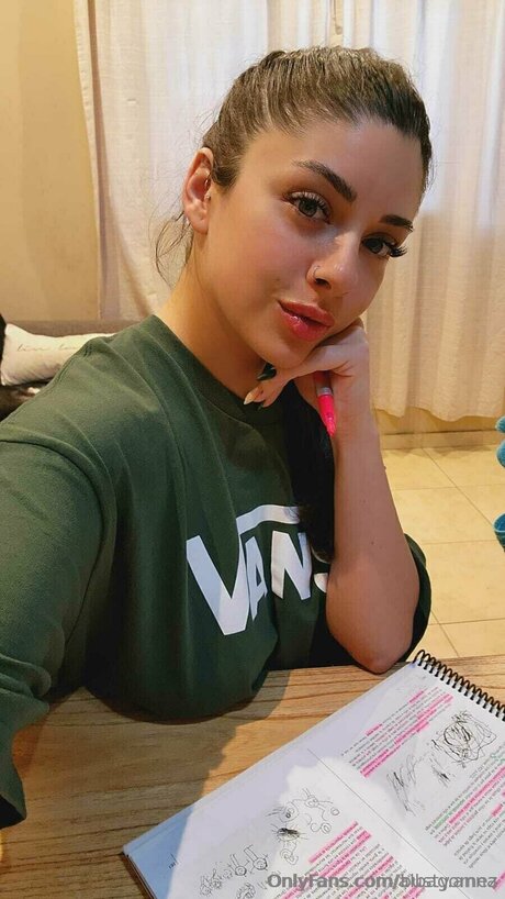 Albagomez pornstar nice picture