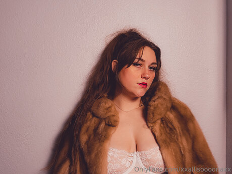 Xxallisoooonaxx actress galleries