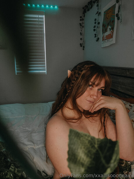 Xxallisoooonaxx pornstar naked gallery