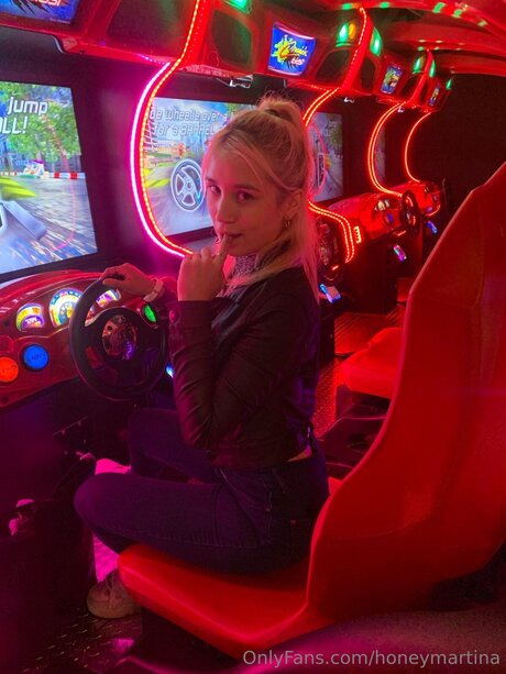 Honeymartina pretty actress archive