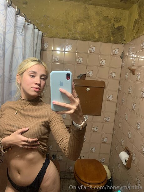 Honeymartina star nice img