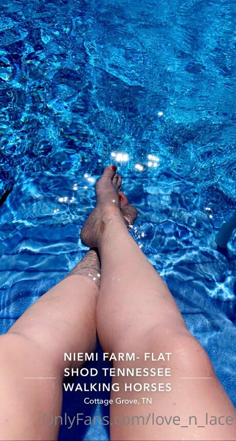 Love N Lace star sexy archive