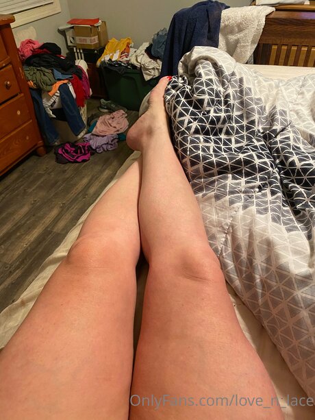 Love N Lace star best photos