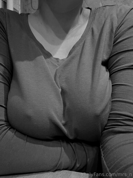 Mrs N porn model pics