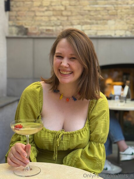 Mrs N naked actress pictures