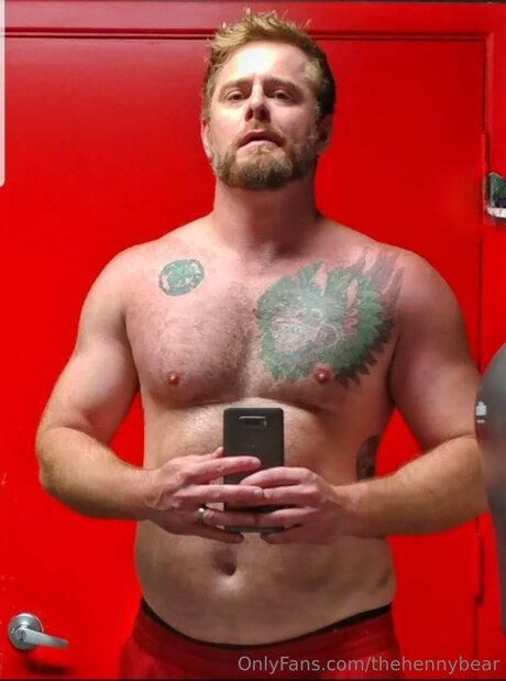 Thehennybear top star photos