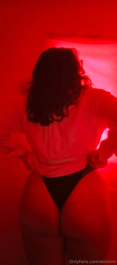 Wininini xxx actress img