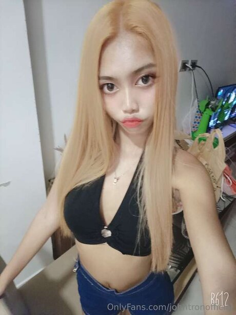 Johntronofficial sexy star image