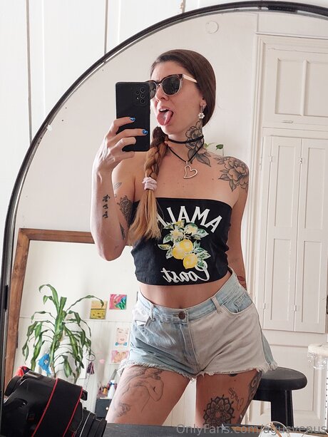 Agusvenus free pornstar image