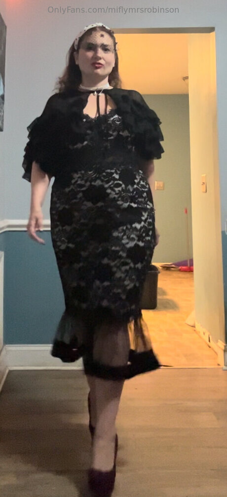 Miflymrsrobinson pornstar hd photo